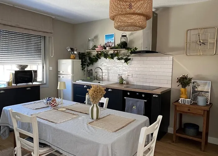 アパート Les Jardins De La Fontaine *